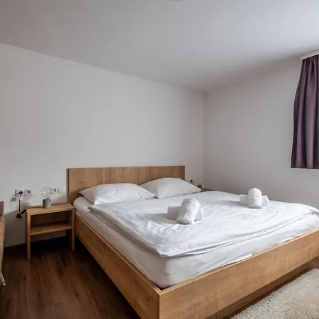 Amelies Mountain View *