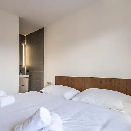 Amelies Mountain View *