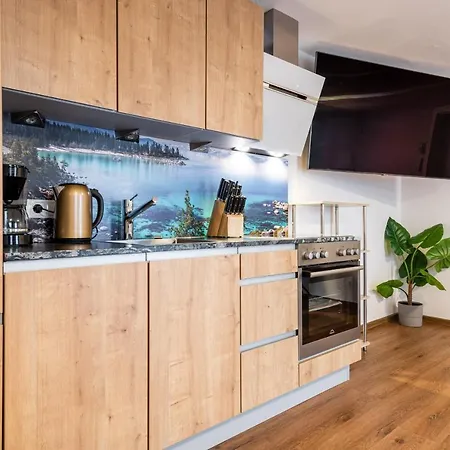 Daire Amelies Mountain View *