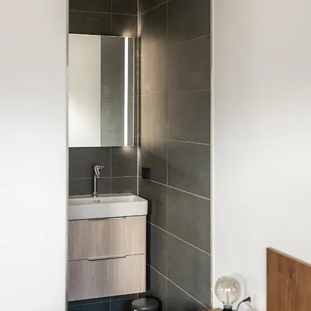 Amelies Mountain View Apartment