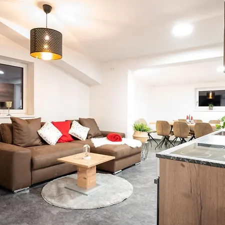 Amelies Mountain View Apartment Kaprun