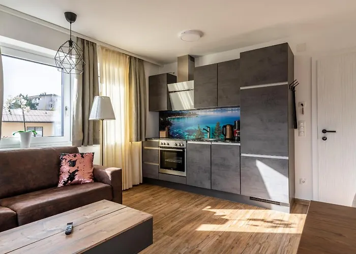 Amelies Mountain View Apartamento *